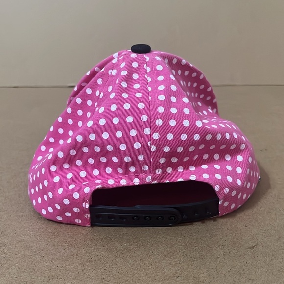 Hello Kitty Sequin Bow Cap - Picture 3 of 5